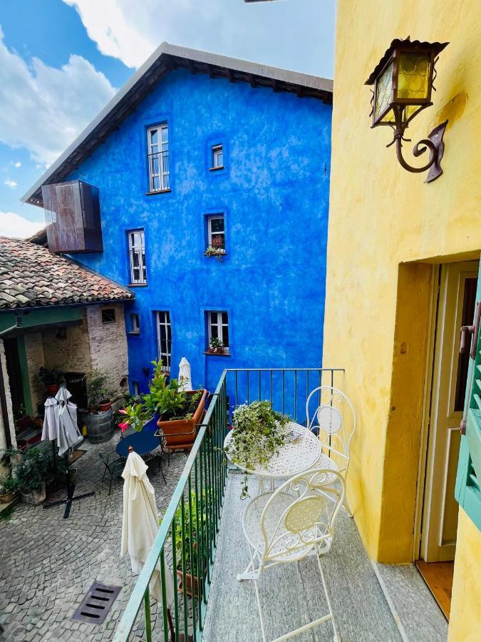 La Gialla Di Via Silvano 12 Monforte dʼAlba Zewnętrze zdjęcie